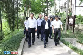 平昌县驷马镇利用土地政策 成功创建国家AAAA级旅游景区图片