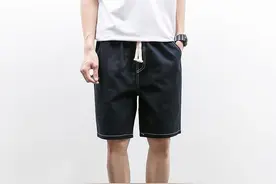 男神的衣柜里，都少不了这几款短裤图片
