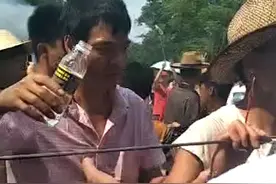 海南公期节日，公祖上身穿仗，很神奇视频封面