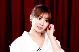 柳岩过年晒老家惠州四层豪宅，独立养一家人孝心令人感动！视频封面