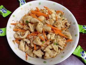 皮肤发硬粗糙鸡皮状