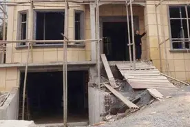 浙江农村95万自建三层别墅，基础能花20万，建成什么样？视频封面