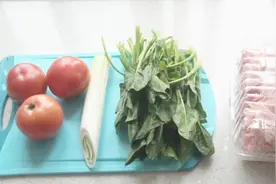 西红柿炒羊肉你绝对没见过，味道鲜美营养丰富，关键吃了还不长肉视频封面