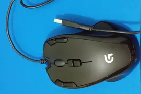 罗技G300s鼠标开箱视频封面