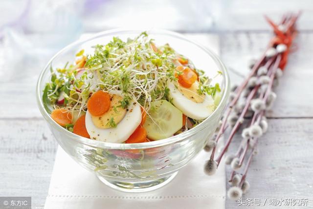 迟迟进入不了工作状态,你可能是缺水了!