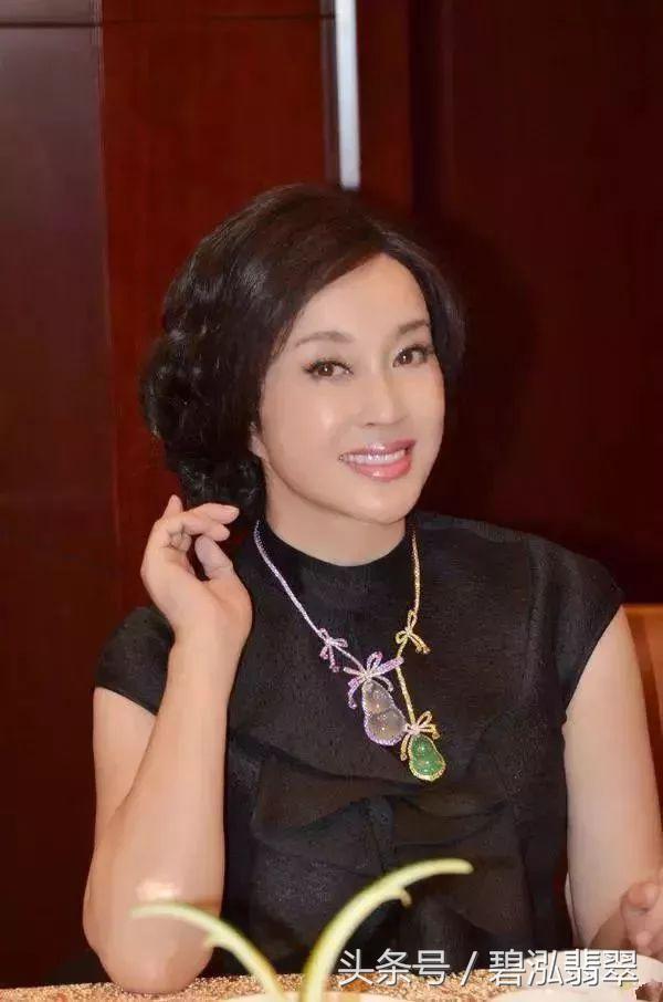 (刘晓庆的102亿翡翠手镯) - 冷求网