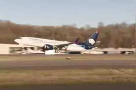 737 MAX 8，给你看一个它“出生”的全过程，从组装到出厂视频封面
