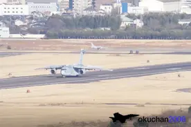 日本航空自卫队的C-2运输机，一飞冲天而后平稳落地视频封面