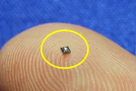 这米粒大小的芯片，彻底颠覆电脑操作方式，动动眼球就能控制鼠标视频封面