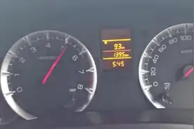 铃木雨燕极速测试，你猜最高时速是多少？视频封面