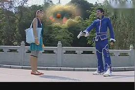 巴啦啦小魔仙之游乐王子恶搞小兰，小兰一脸懵视频封面