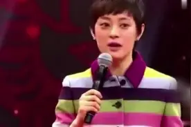孙俪搞笑曝出邓超和小花妹妹多日未见的情节，含泪逗笑主持人视频封面