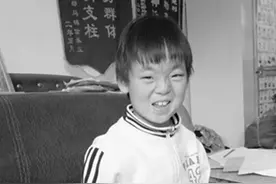 望“女”成凤， 为了陌路的信任图片