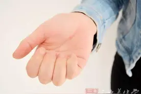 手心长这个预示疾病来袭图片