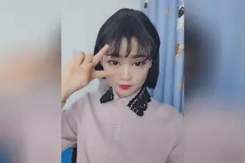 美女卸妆后竟然是个男生视频封面