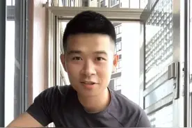 今天训练狗狗钻你裤裆[害羞]视频封面