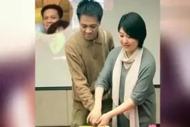 76岁赵忠祥近照，与倪萍真正关系曝光，相守50载妻子罕见亮相视频封面