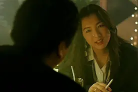 仔细看郑秀文是真的会抽烟是不是很多女明星都吸烟啊