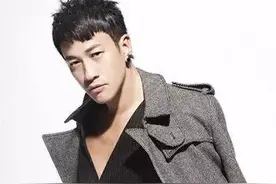 网友问题解答何润东几线、胡夏经纪约、胡冰卿私下性格、孙红雷作品减产原因、传媒工作疑问、杨紫新剧、李梦被换角、关于歌诗新剧版权图片