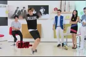 东方神起：原以为最强昌珉会再现杰克逊风采，结果搞笑了！