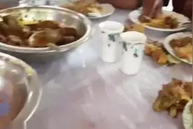 印度三哥结婚摆酒请客，开餐那一瞬间，我感觉自己吃饱了
