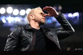 前世界重量级冠军遭WWE终止合约！解雇风波仍将继续图片