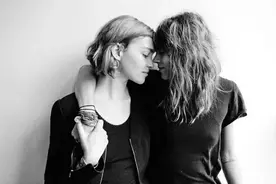 小县城里，两个女人的爱情「有故事的人」图片