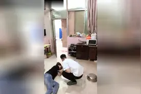 女朋友假装晕倒，男友的反应雷到我了视频封面