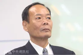 台当局“海巡署长”:6月之后一定还会在冲之鸟礁进行护渔图片