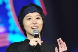 窦靖童上内地综艺:黑酷装扮撩妹粉丝直呼老公 窦靖童是同性恋吗图片