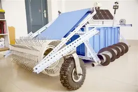 青岛大学生发明两栖打浒无人船 样机8月下水图片