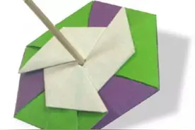 做一个可以旋转的小陀螺折纸玩玩图片