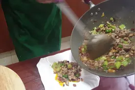 大厨教你宫保肉丁的详细做法，过程简单易学，快收藏起来吧视频封面