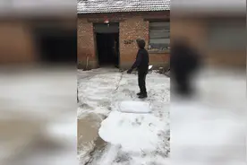 电视里的雪景是这样制出来的视频封面