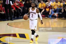 欧文赛场上脚未市售Nike Kyrie 2图片