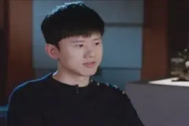 张杰晕倒醒来后的第一句太暖太显人品了难怪何炅这么欣赏他视频封面