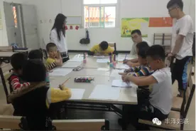 “我心中的梦想”自由绘画活动图片