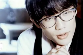 许嵩&黄龄《惊鸿一面》官方超清MV