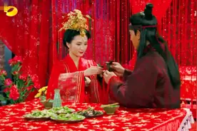 秦琼和杨林之女成亲，两人两情相悦，高兴地哭了起来！视频封面