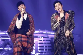 周杰伦演唱会 林俊杰惊喜助阵视频封面