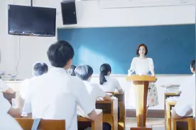 台湾一众偶像剧女主相继flop，林依晨却还持续活跃竟是当了女老师视频封面
