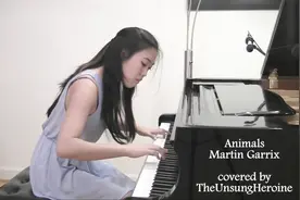 当冠军电音神曲《Animals》，由钢琴小姐姐完美演奏时！