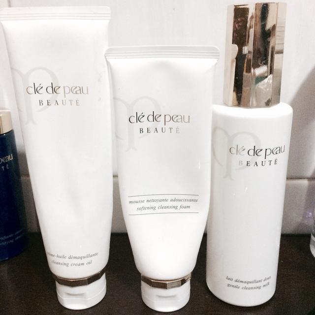 如何根据不同肤质选择洗面奶?