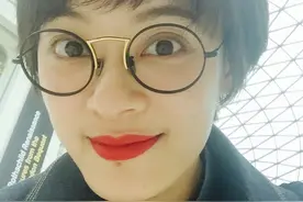 孙俪闺蜜兼瑜伽教练，做的动作可以瘦哪里？图片