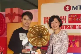 张敬轩生日收红色内裤助“挡煞”，也是服你了啦！图片