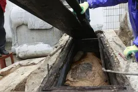 支锅、倒斗分别是哪里盗墓者的黑话？不知道你就不是正宗鬼吹灯迷图片