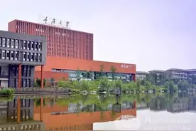 重庆各大高校在英雄联盟里都属于哪个服务器？图片