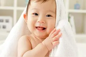 从大便颜色看出你的宝宝健康吗图片