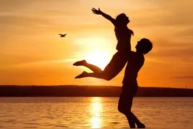 形单影只，这些生肖无法一个人生活图片