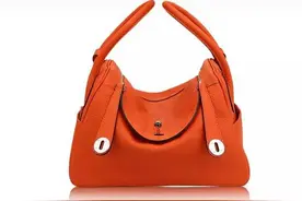 高贵大牌冷艳方包，让有限的空间储存量发挥到极致图片